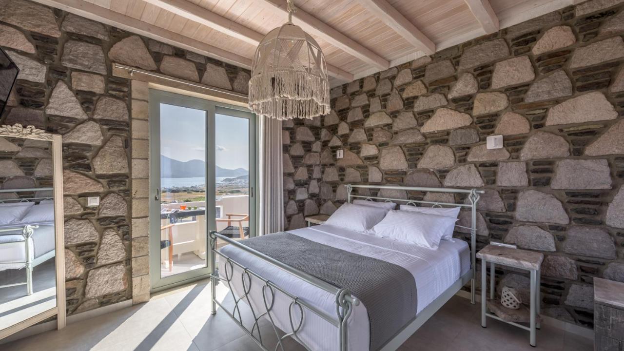 Hilltop Suites Milos Mytakas Eksteriør billede