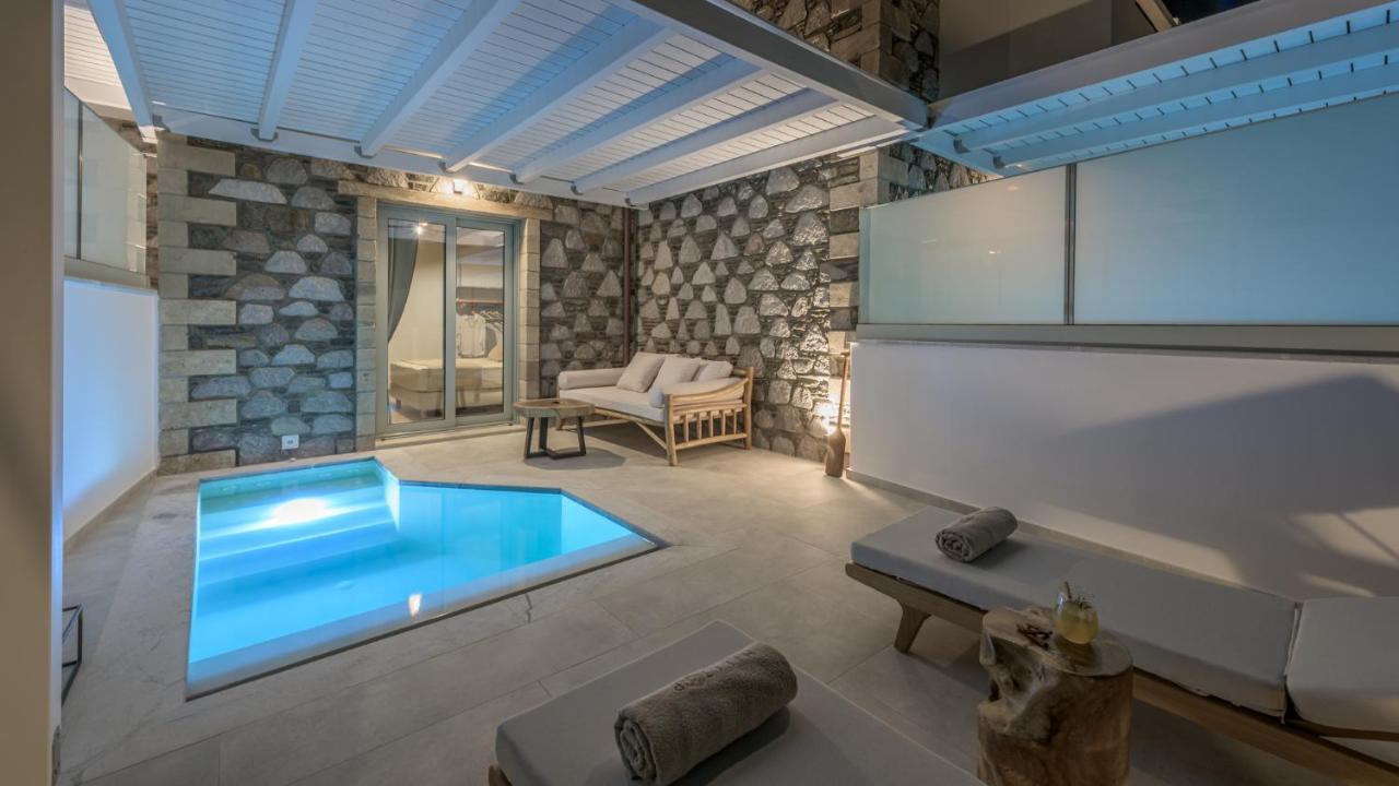 Hilltop Suites Milos Mytakas Eksteriør billede