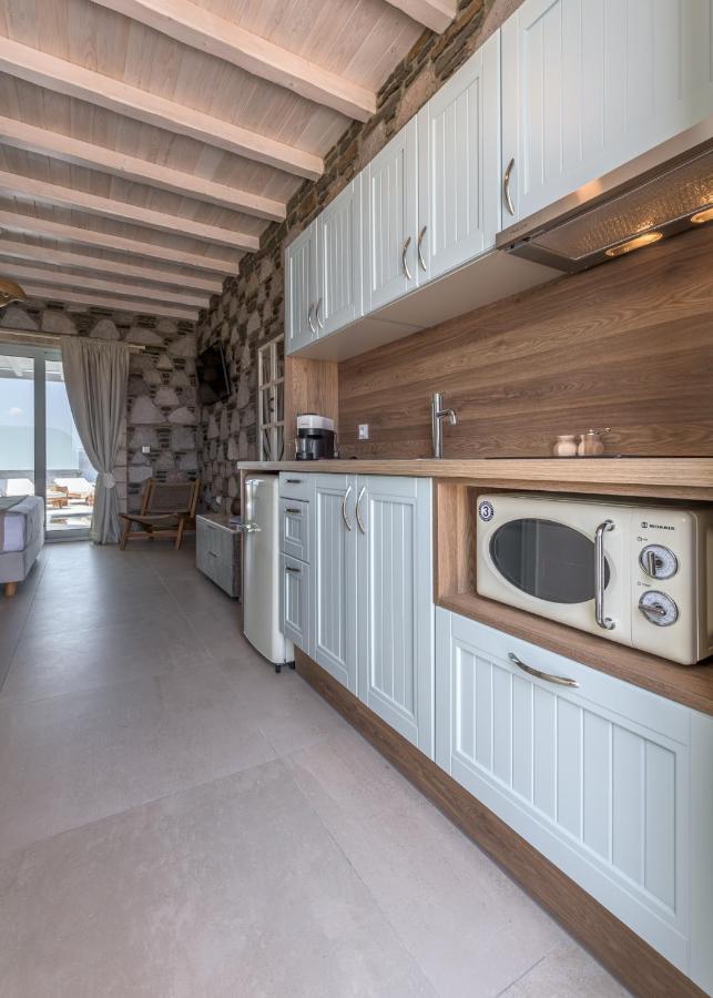 Hilltop Suites Milos Mytakas Eksteriør billede