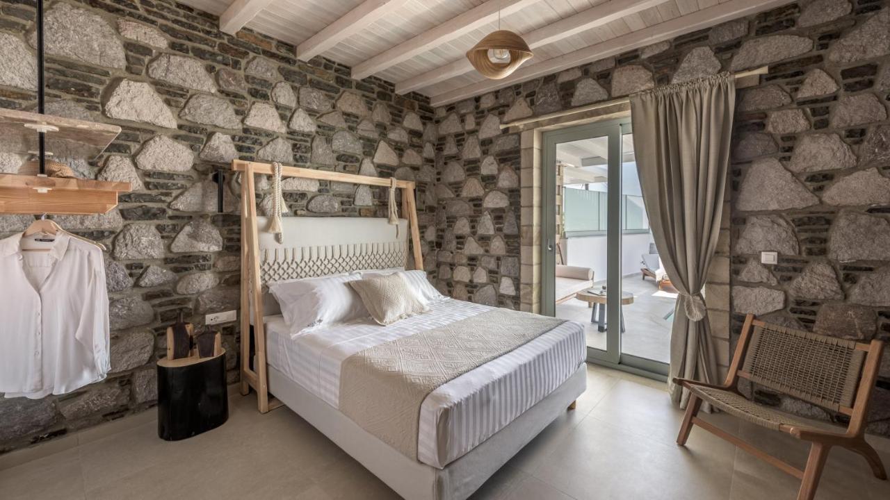 Hilltop Suites Milos Mytakas Eksteriør billede